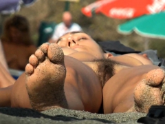 Amateur Gorgeous Topless Young Teens Beach Voyeur Close Up