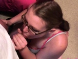 Amateur porn with nerdy teen sucking cock